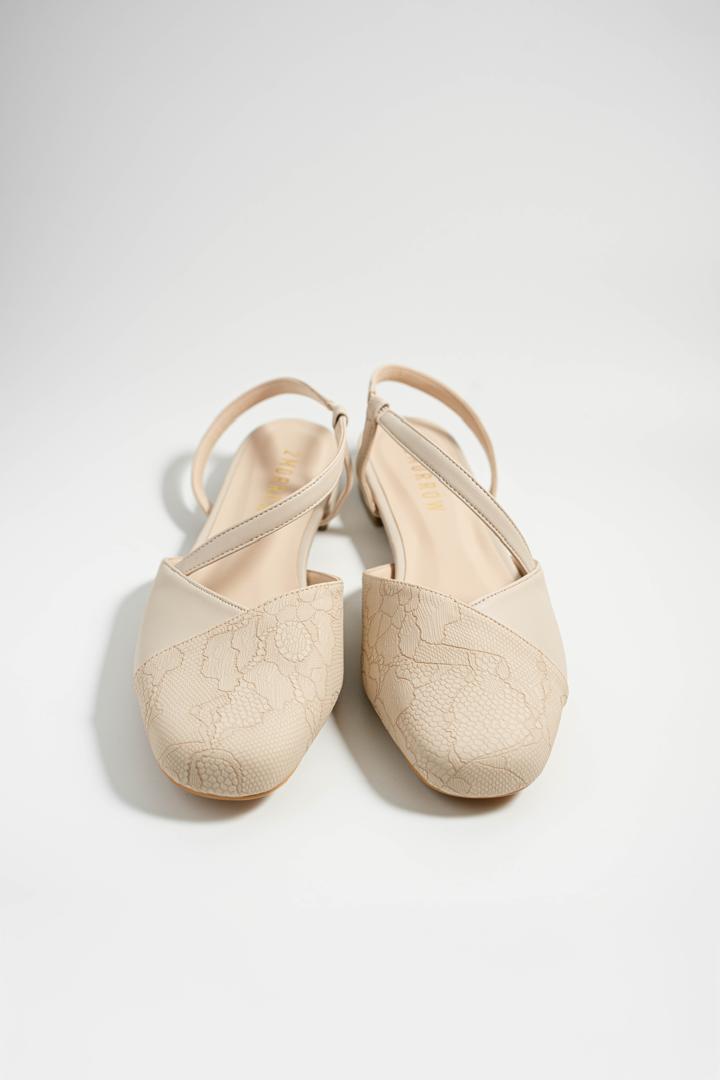 Stella Everyday Luxe Lace (Beige)
