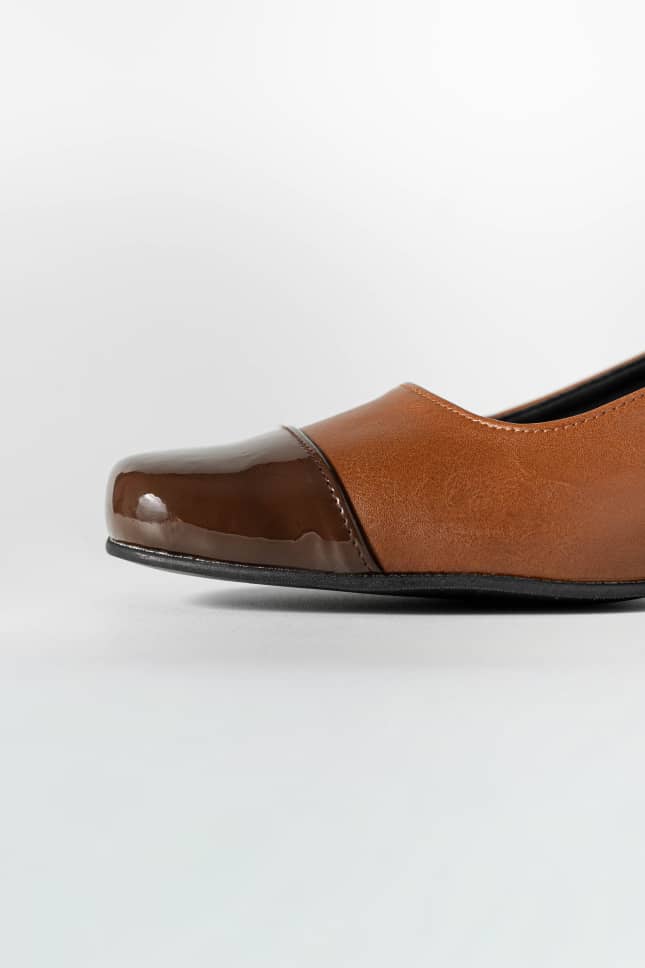Neelaa - Wood Brown