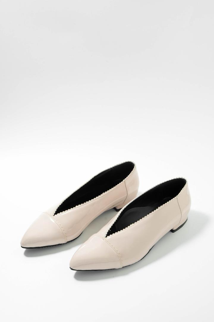 Jayla Opal Flats - Antique Cream (Preorder)